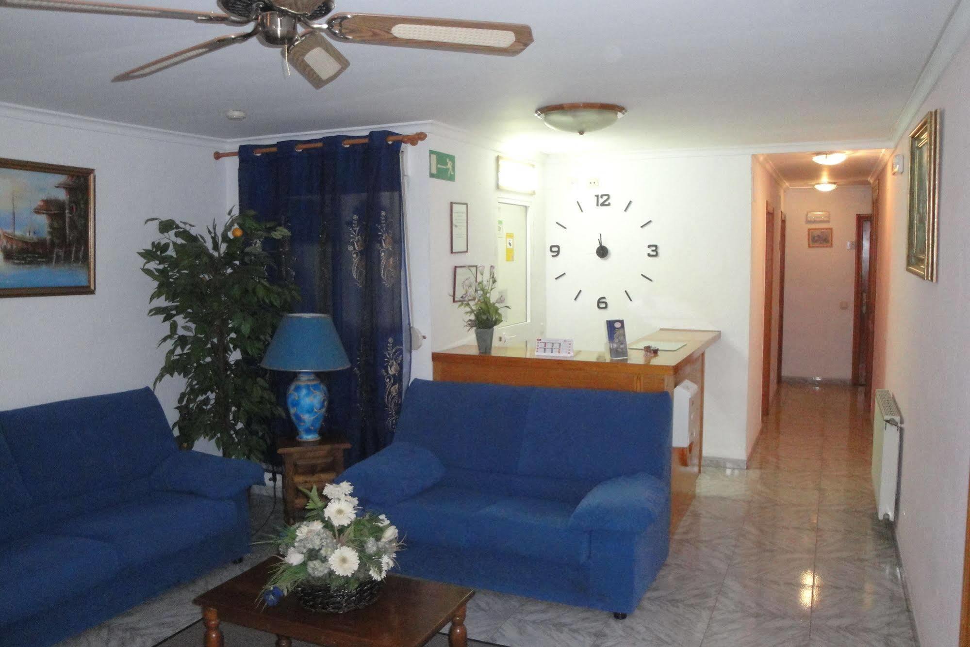 Hostal Cristina Denia Kültér fotó